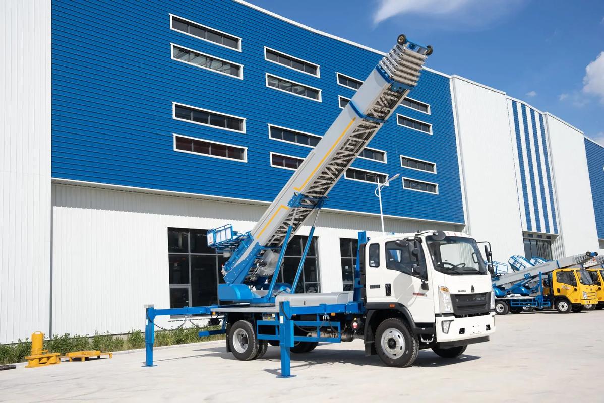 石家庄小型云梯车上料车租赁多少钱