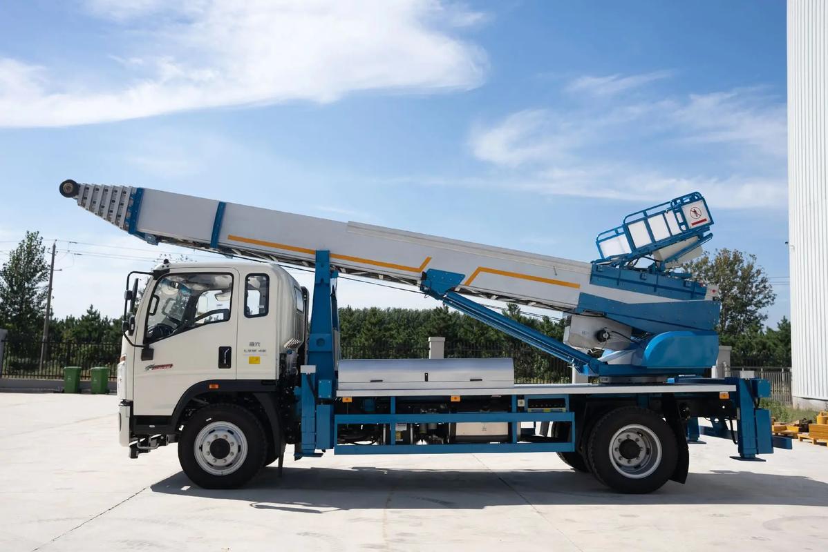 石家庄云梯上料车租赁费用