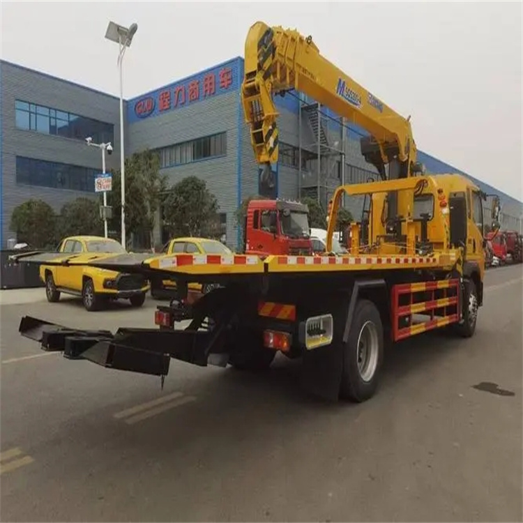 石家庄附近小随车吊出租电话，轻松解决搬运烦恼